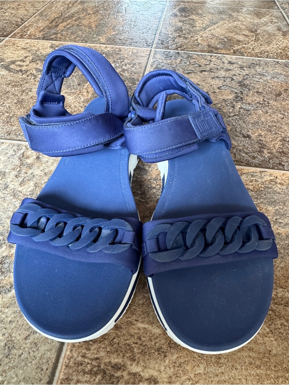 NEW!!! FitFlop Heda Chain back-strap sandals in Midnight Navy, Women’s Size 9